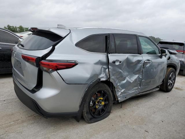 5TDGZRAH8MS530670 - 2021 TOYOTA HIGHLANDER XLE ვერცხლისფერი ფოტო 3