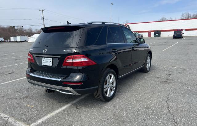 4JGDA5HB7DA114722 - 2013 MERCEDES-BENZ ML 350 4MATIC BLACK photo 4