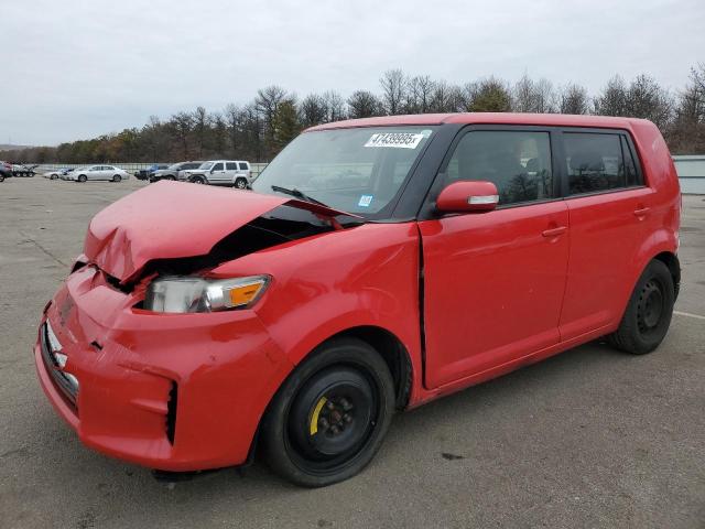 2015 TOYOTA SCION XB, null