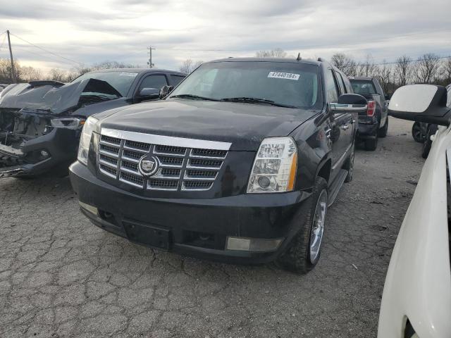 2011 CADILLAC ESCALADE ESV, 