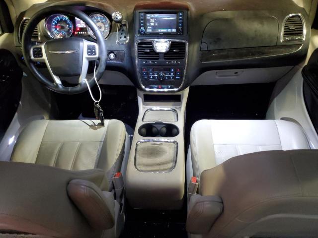 2C4RC1CG3FR547601 - 2015 CHRYSLER TOWN & COU TOURING L RED photo 8