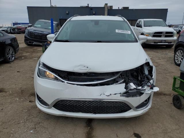 2C4RC1BG5HR656453 - 2017 CHRYSLER PACIFICA TOURING L WHITE photo 5