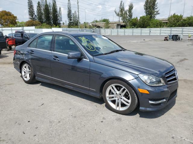 WDDGF4HB6EA937338 - 2014 MERCEDES-BENZ C 250 GRAY photo 4