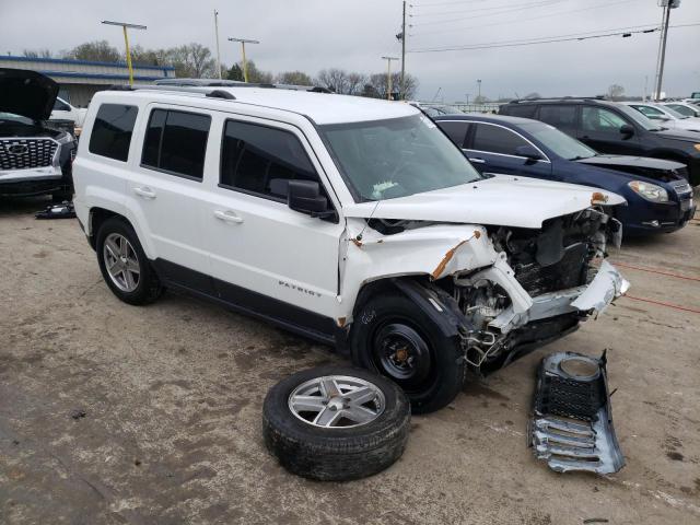 1C4NJPCB4ED601100 - 2014 JEEP PATRIOT LIMITED WHITE photo 4