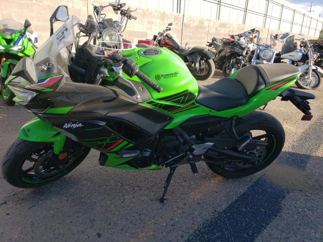 ML5EXER14PDA87489 - 2023 KAWASAKI EX650 R GREEN photo 3