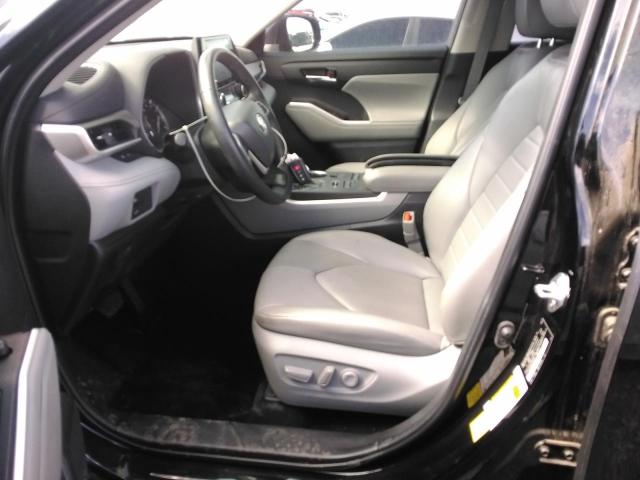 5TDGZRBH0NS238351 - 2022 TOYOTA HIGHLANDER XLE Schwarz Foto 7