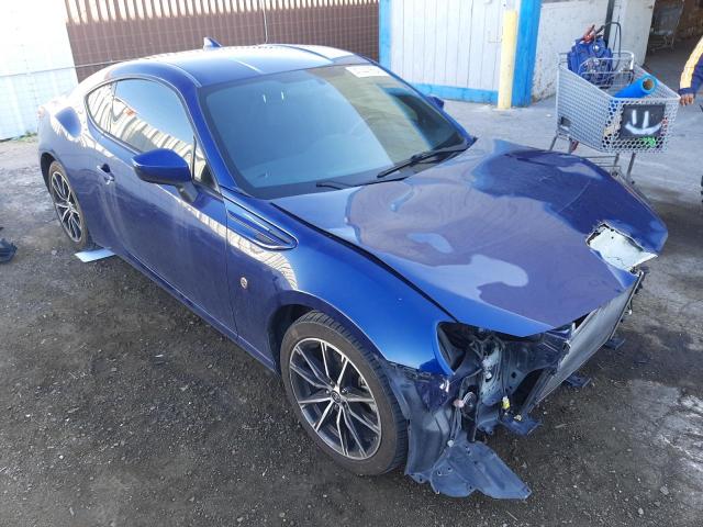 JF1ZNAA17H8705628 - 2017 TOYOTA 86 BASE BLUE photo 4