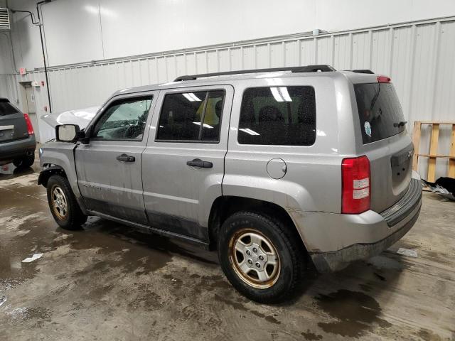 1C4NJPBA6GD783412 - 2016 JEEP PATRIOT SPORT SILVER photo 2