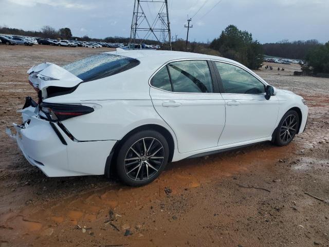 4T1G11BK3RU116584 - 2024 TOYOTA CAMRY SE NIGHT SHADE WHITE photo 3