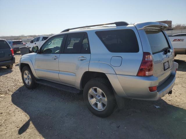 JTEBU14R540037705 - 2004 TOYOTA 4RUNNER SR5 SILVER photo 2