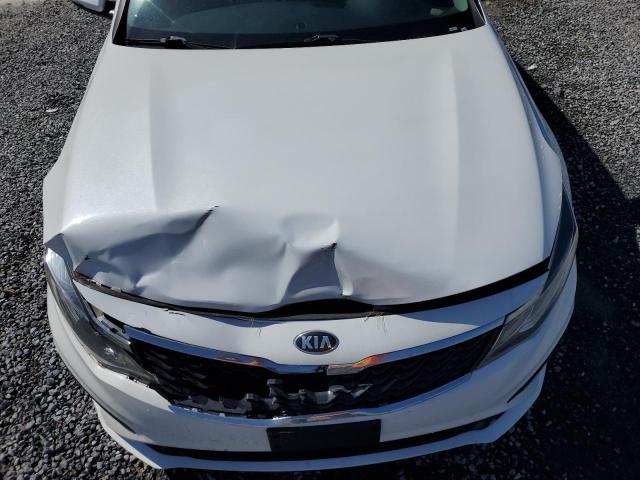 5XXGT4L32KG374159 - 2019 KIA OPTIMA LX WHITE photo 11