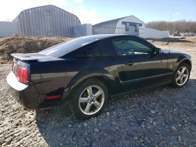 1ZVHT80N285152510 - 2008 FORD MUSTANG BLACK photo 3