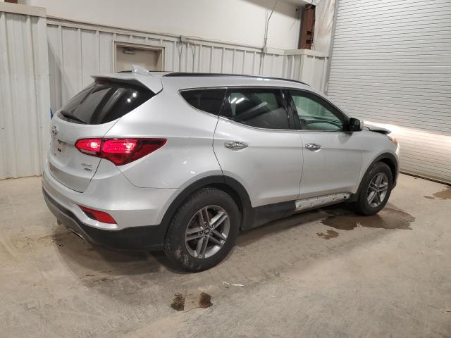 5XYZUDLB6JG555532 - 2018 HYUNDAI SANTA FE S SILVER photo 3