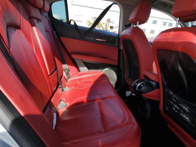 ZASPAKBN2K7C69764 - 2019 ALFA ROMEO STELVIO TI SILVER photo 11