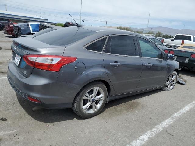 1FADP3F28EL144057 - 2014 FORD FOCUS SE GRAY photo 3