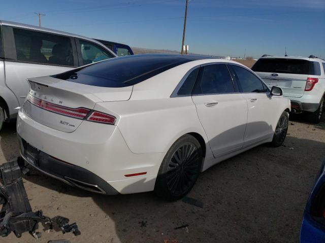 3LN6L5FC3JR621813 - 2018 LINCOLN MKZ RESERVE WHITE photo 3