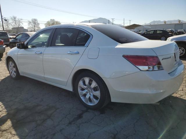 1HGCP3F81AA031262 - 2010 HONDA ACCORD EXL WHITE photo 2