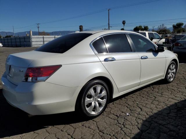 1HGCP3F81AA031262 - 2010 HONDA ACCORD EXL WHITE photo 3