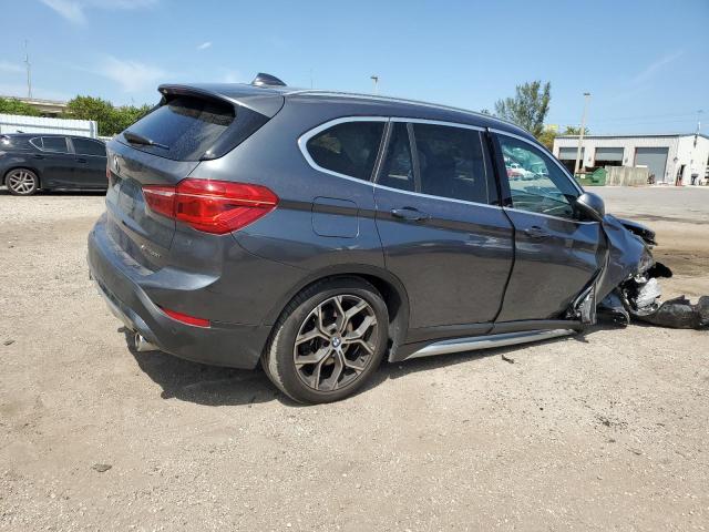 WBXJG9C00L5P46376 - 2020 BMW X1 XDRIVE28I GRAY photo 3