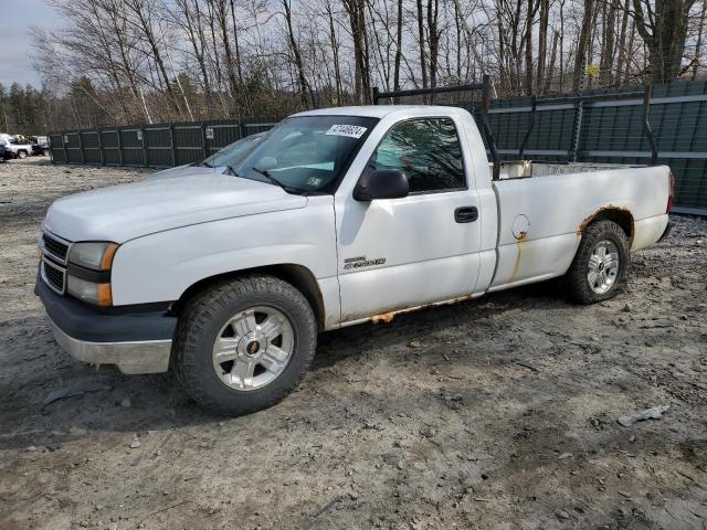 3GCEC14X77G256975 - 2007 CHEVROLET SILVERADO C1500 CLASSIC WHITE photo 1