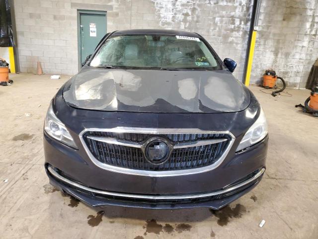 1G4ZP5SS6HU179935 - 2017 BUICK LACROSSE ESSENCE შავი ფოტო 5