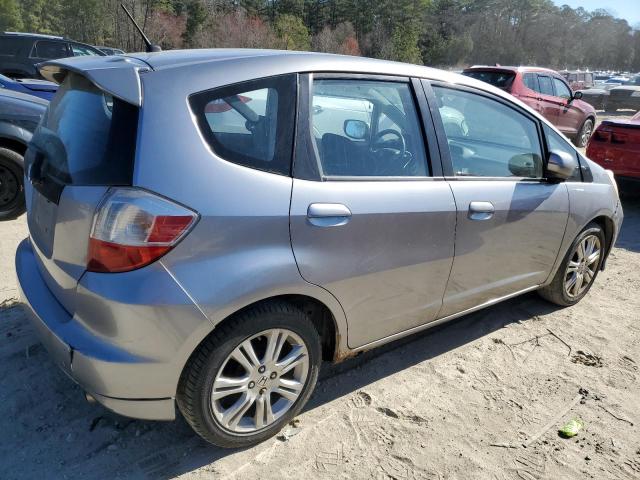 JHMGE8H46AS018206 - 2010 HONDA FIT SPORT SILVER photo 3