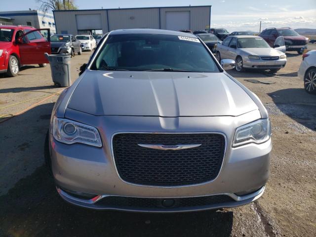 2C3CCAEG5JH296070 - 2018 CHRYSLER 300 LIMITED SILVER photo 5