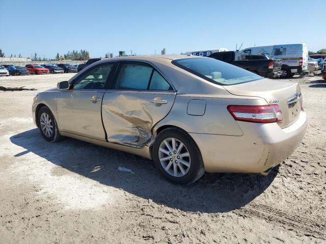 4T1BK3EK5AU103273 - 2010 TOYOTA CAMRY SE BEIGE photo 2