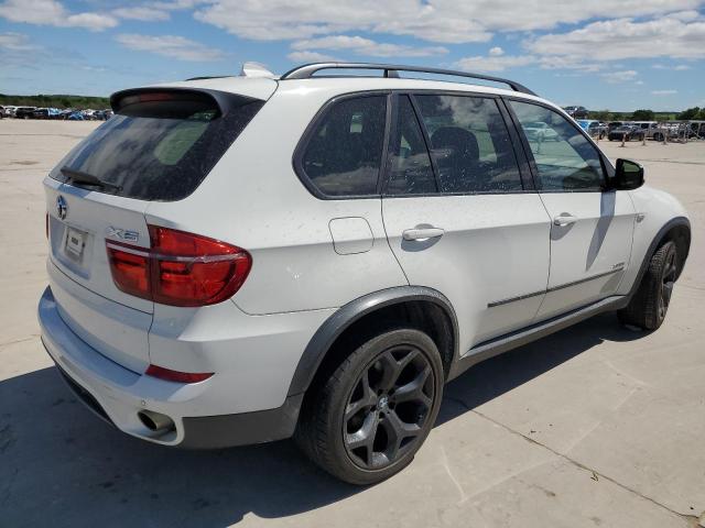 5UXZW0C51CL669716 - 2012 BMW X5 XDRIVE35D WHITE photo 3