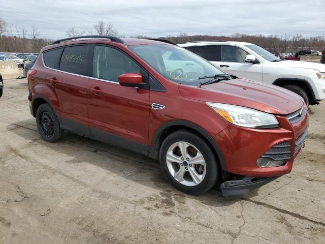 1FMCU9GX4GUB50393 - 2016 FORD ESCAPE SE BURGUNDY photo 4