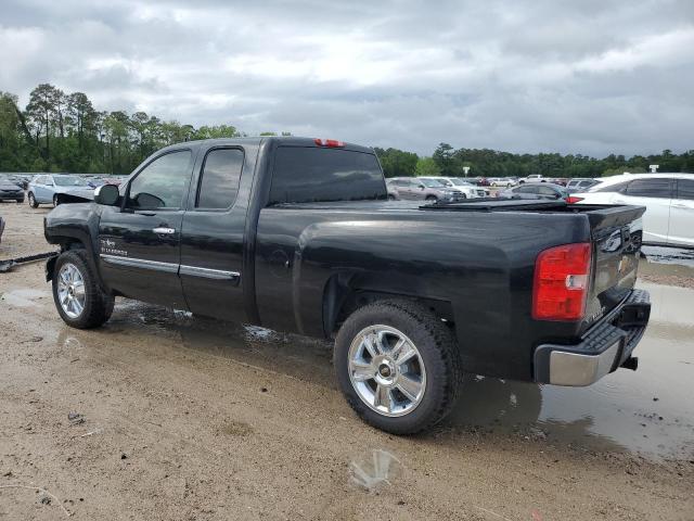 1GCRCSE04DZ105855 - 2013 CHEVROLET SILVERADO C1500 LT BLACK photo 2