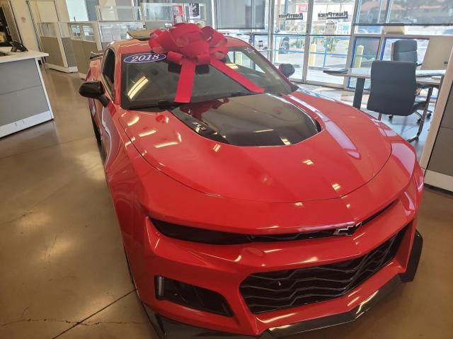 1G1FK1R66J0130585 - 2018 CHEVROLET CAMARO ZL1 RED photo 1