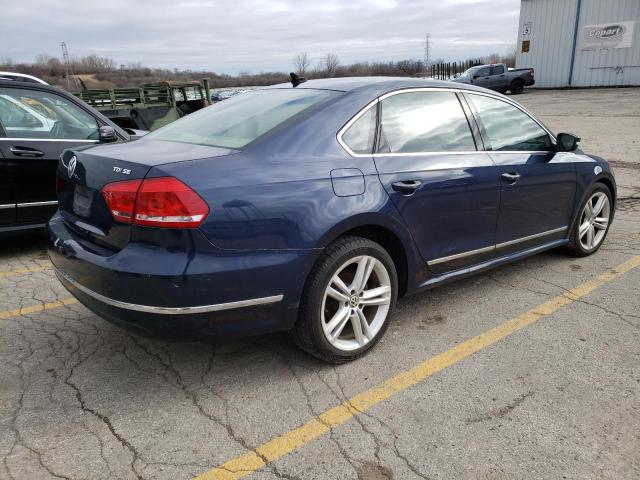 1VWBN7A34EC040774 - 2014 VOLKSWAGEN PASSAT SE BLUE photo 3