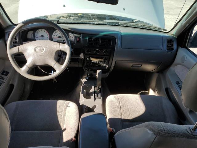 5TEGN92NX3Z253537 - 2003 TOYOTA TACOMA DOUBLE CAB PRERUNNER SILVER photo 8