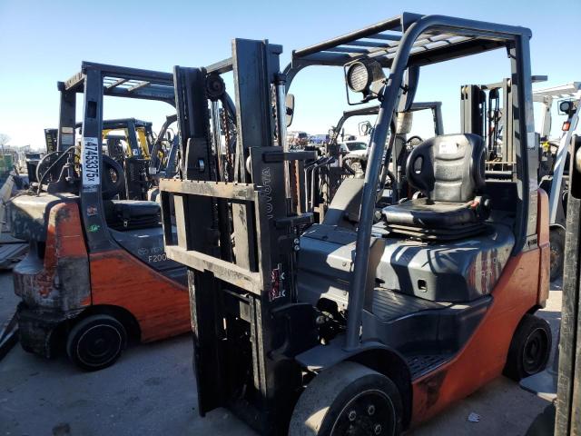 84669 - 2017 TOYOTA FORK LIFT ORANGE photo 2
