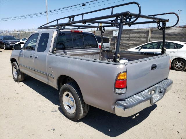 5TBRN34111S202351 - 2001 TOYOTA TUNDRA ACCESS CAB SR5 SILVER photo 2