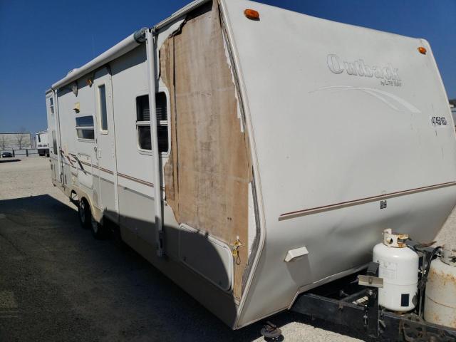 4YDT2802525900581 - 2002 OUTB TRAVEL TRL თეთრი ფოტო 9