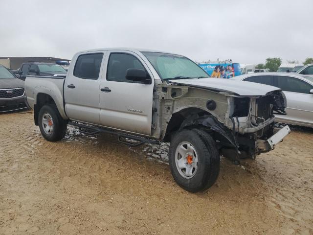 3TMJU4GN9AM109086 - 2010 TOYOTA TACOMA DOUBLE CAB PRERUNNER SILVER photo 4