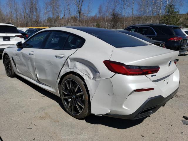 WBAGV8C02PCK10163 - 2023 BMW M850XI WHITE photo 2