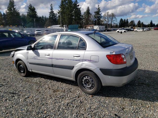 KNADE123866026932 - 2006 KIA RIO SILVER photo 2