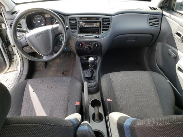 KNADE123866026932 - 2006 KIA RIO SILVER photo 8