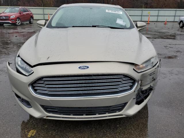 3FA6P0HD5FR118783 - 2015 FORD FUSION SE BEIGE photo 5