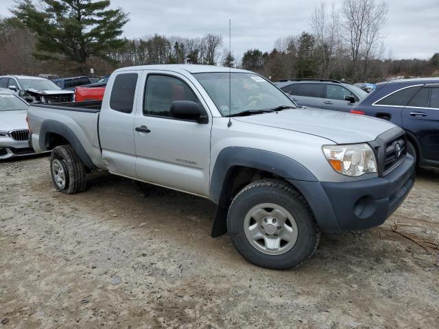 5TEUU42N15Z040505 - 2005 TOYOTA TACOMA ACCESS CAB SILVER photo 4