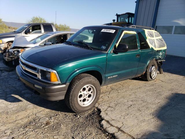 1GNCT18W4TK231339 - 1996 CHEVROLET BLAZER GREEN photo 1