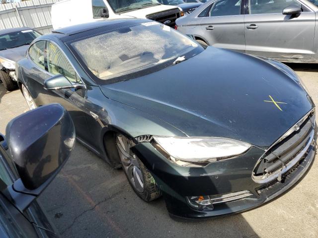 5YJSA1H18EFP28912 - 2014 TESLA MODEL S Սև լուսանկար 4