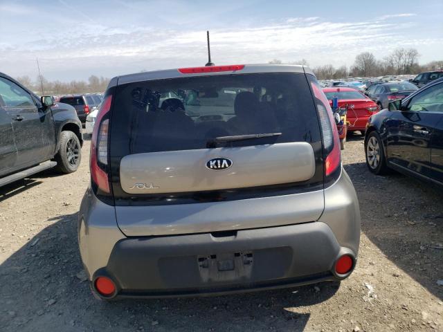 KNDJN2A26G7242536 - 2016 KIA SOUL GRAY photo 6