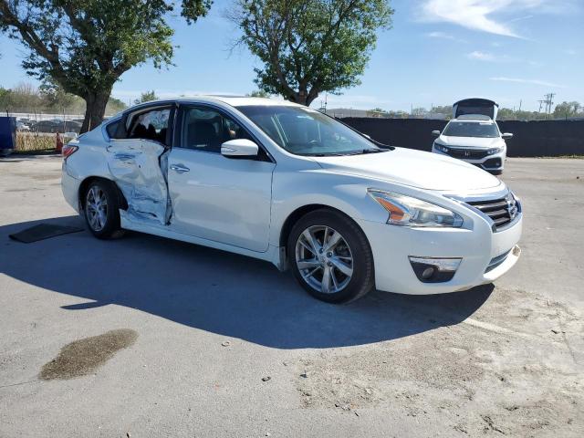 1N4AL3AP7EC283484 - 2014 NISSAN ALTIMA 2.5 WHITE photo 4