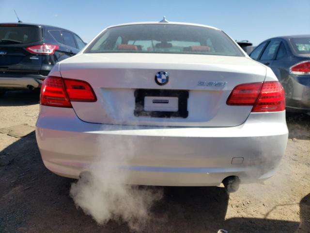 WBAKF9C51BE619440 - 2011 BMW 335 XI WHITE photo 6