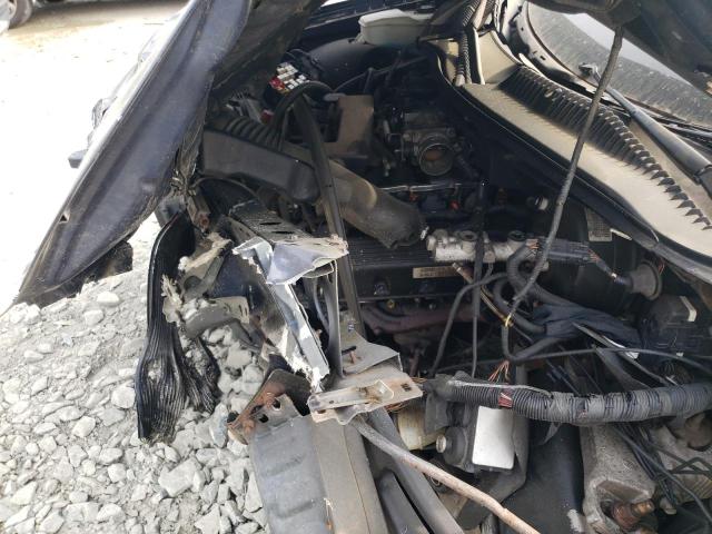 1LNHM81W73Y689965 - 2003 LINCOLN TOWN CAR EXECUTIVE BLUE photo 11