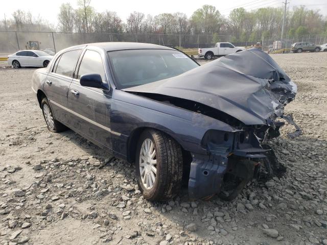 1LNHM81W73Y689965 - 2003 LINCOLN TOWN CAR EXECUTIVE BLUE photo 4